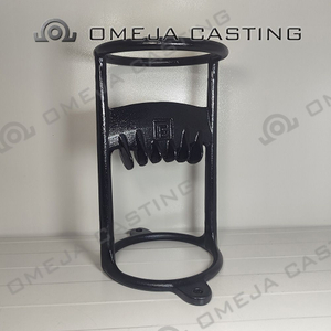 Железная стойка для измельчения дерева